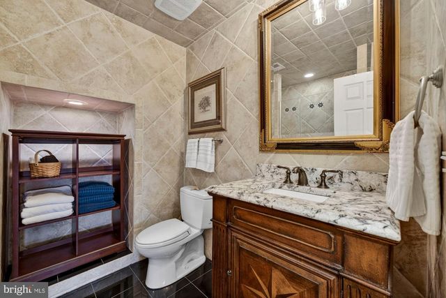 15197 WETHERBURN DR, Centreville, VA 20120