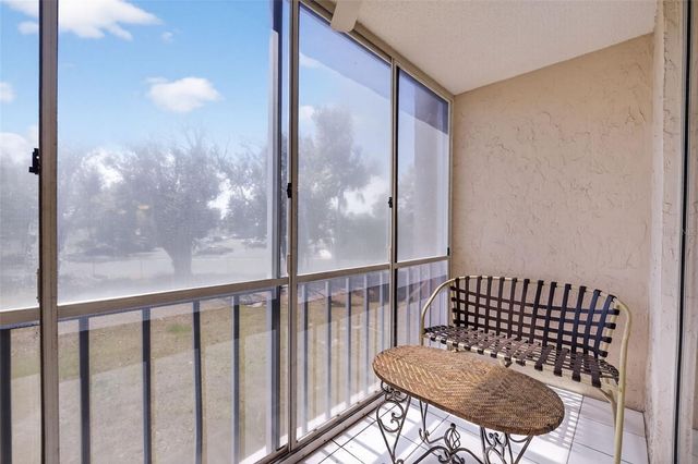 519 ALBEE FARM ROAD 214, Venice, FL 34285