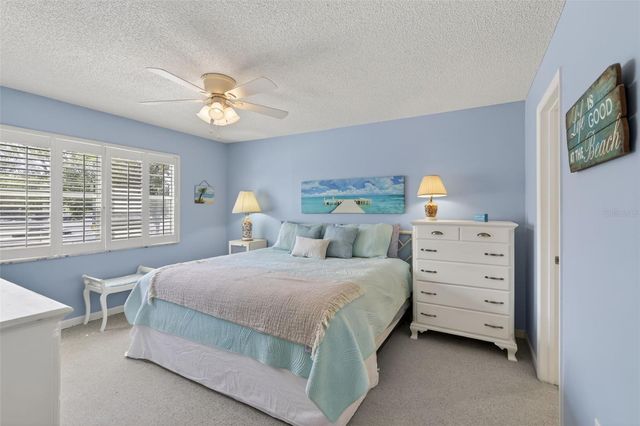 519 ALBEE FARM ROAD 214, Venice, FL 34285