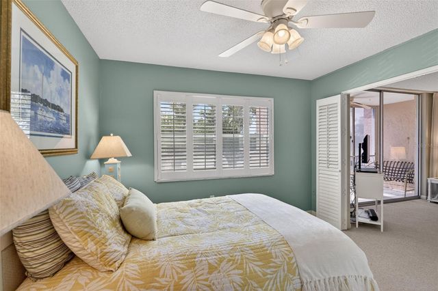 519 ALBEE FARM ROAD 214, Venice, FL 34285