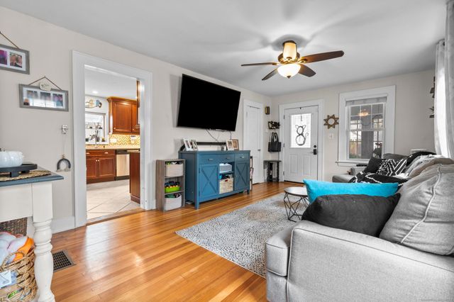 125 Wood Avenue, Stratford, CT 06614