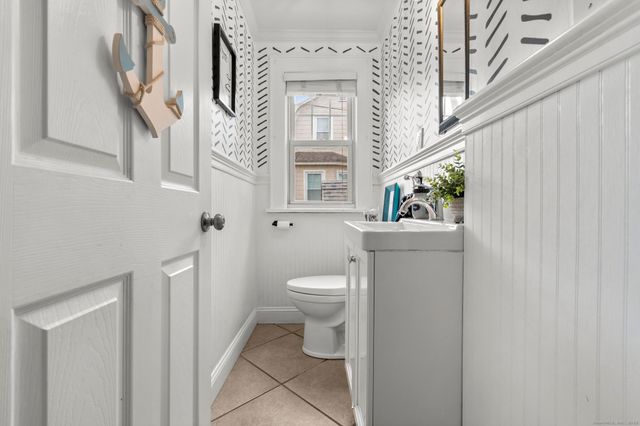 125 Wood Avenue, Stratford, CT 06614