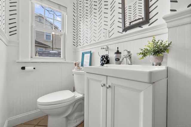 125 Wood Avenue, Stratford, CT 06614