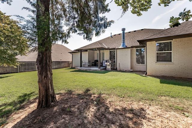 2429 Rumble Court, Edmond, OK 73034