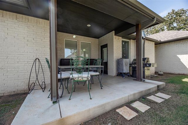 2429 Rumble Court, Edmond, OK 73034