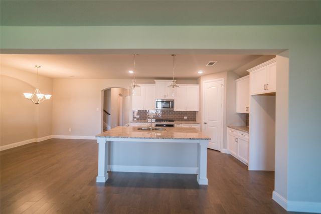 14633 Donner Trail, Fort Worth, TX 76262