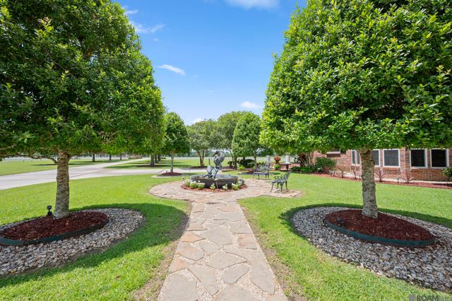 40322 Loosemoore Road, Gonzales, LA 70737