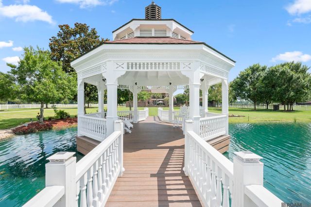 40322 Loosemoore Road, Gonzales, LA 70737