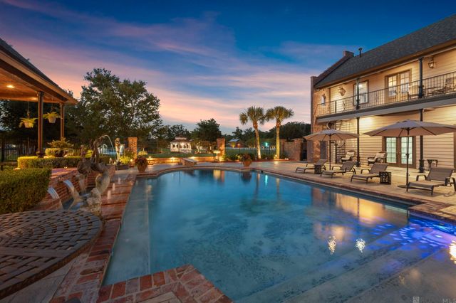 40322 Loosemoore Road, Gonzales, LA 70737