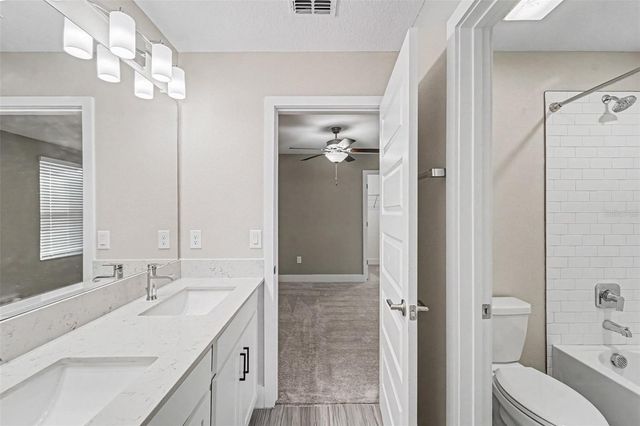 9604 LITTLE BLUESTEM DRIVE, Land O Lakes, FL 34637