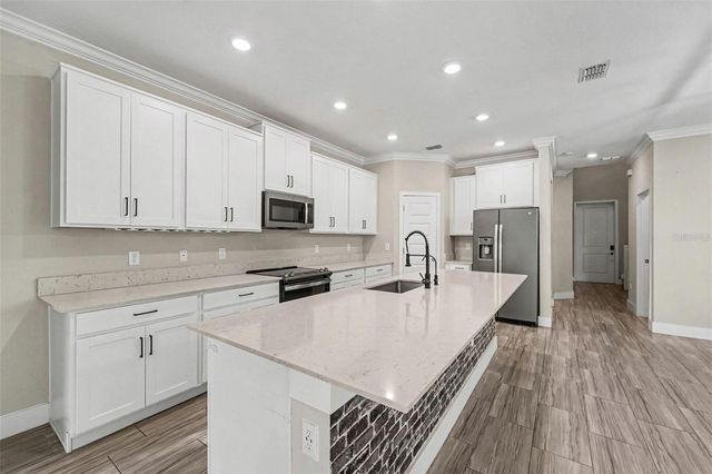 9604 LITTLE BLUESTEM DRIVE, Land O Lakes, FL 34637