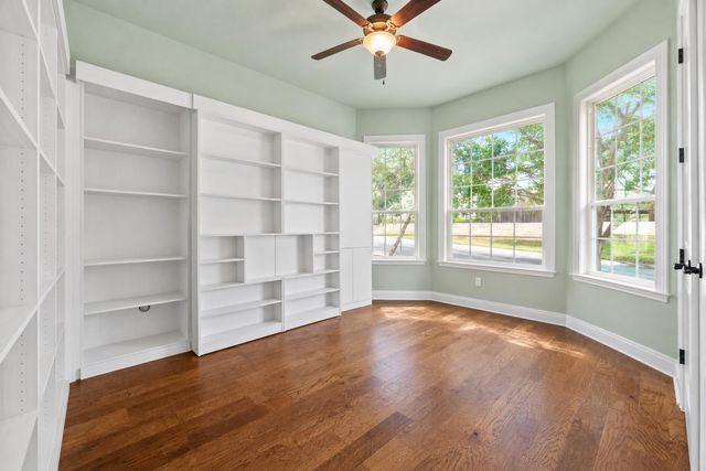 214 Darwins WAY, Lakeway, TX 78734
