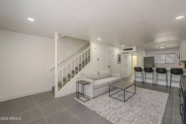 4701 N 68TH Street 111, Scottsdale, AZ 85251
