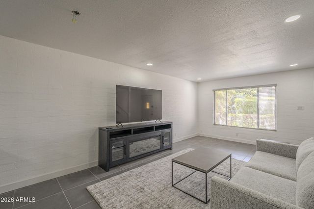 4701 N 68TH Street 111, Scottsdale, AZ 85251