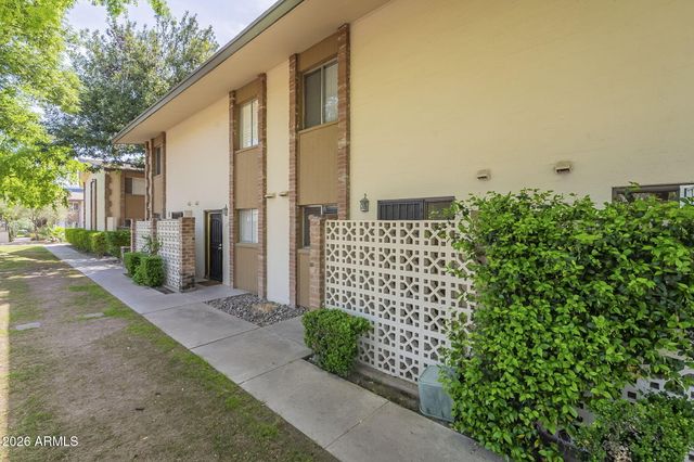 4701 N 68TH Street 111, Scottsdale, AZ 85251