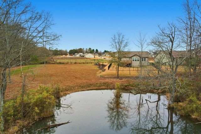 352 Dogwood Trail, Campobello, SC 29322