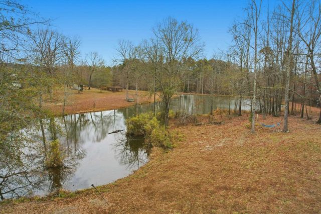 352 Dogwood Trail, Campobello, SC 29322