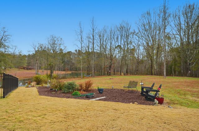 352 Dogwood Trail, Campobello, SC 29322