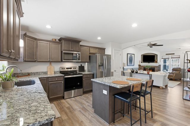 352 Dogwood Trail, Campobello, SC 29322