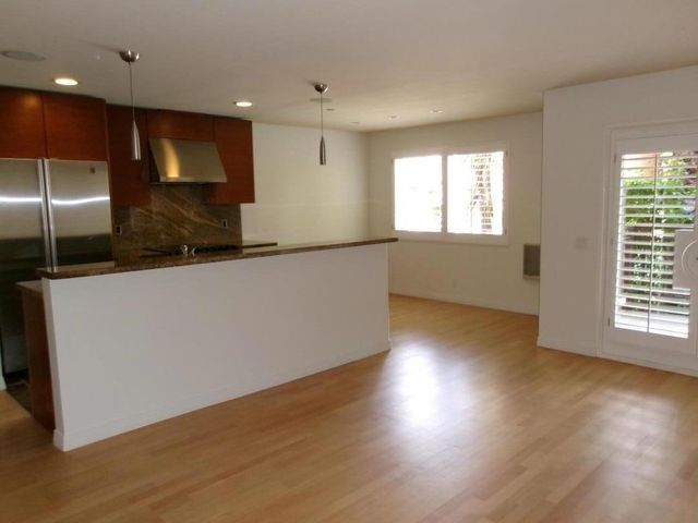 1855 Palm View Place 123, Santa Clara, CA 95050