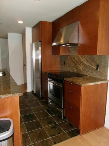 1855 Palm View Place 123, Santa Clara, CA 95050