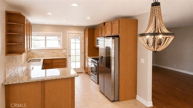 6851 Penn Drive, Dublin, CA 94568