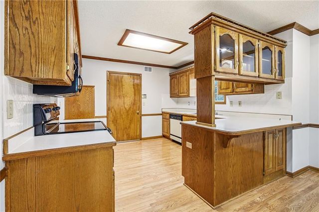 102 W Sierra Drive, Raymore, MO 64083