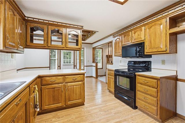 102 W Sierra Drive, Raymore, MO 64083