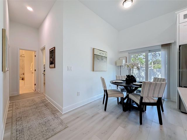 6481 28TH STREET N, St Petersburg, FL 33702