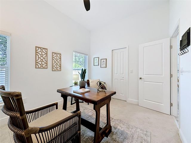 6481 28TH STREET N, St Petersburg, FL 33702