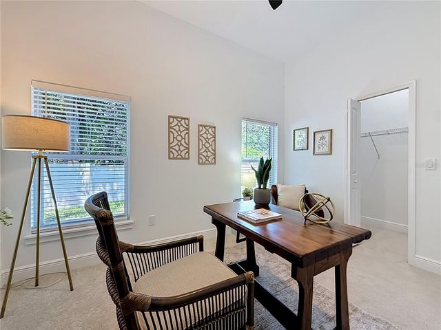 6481 28TH STREET N, St Petersburg, FL 33702