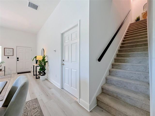 6481 28TH STREET N, St Petersburg, FL 33702