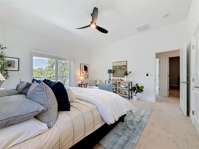 6481 28TH STREET N, St Petersburg, FL 33702