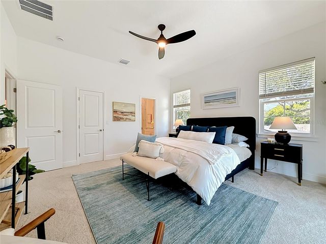 6481 28TH STREET N, St Petersburg, FL 33702