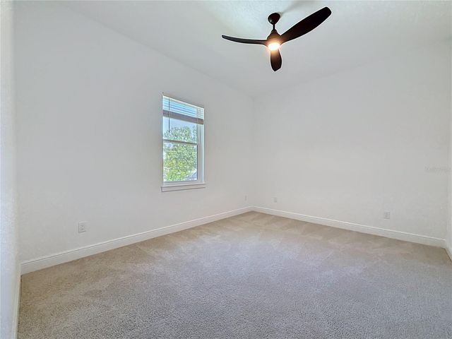 6481 28TH STREET N, St Petersburg, FL 33702