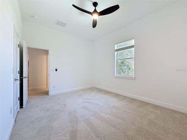 6481 28TH STREET N, St Petersburg, FL 33702
