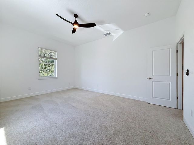 6481 28TH STREET N, St Petersburg, FL 33702