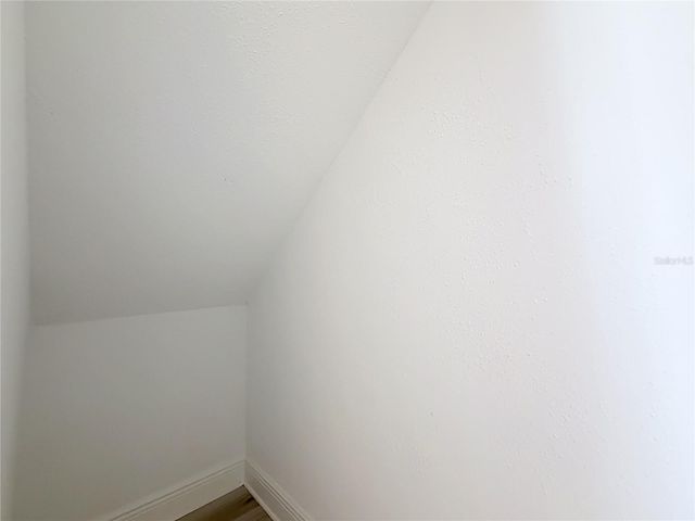 6481 28TH STREET N, St Petersburg, FL 33702
