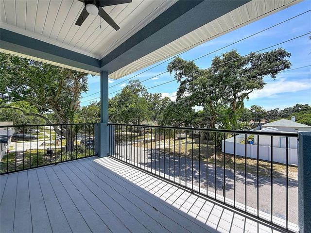 6481 28TH STREET N, St Petersburg, FL 33702