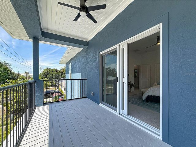 6481 28TH STREET N, St Petersburg, FL 33702