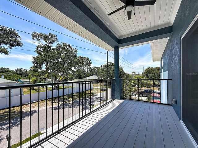 6481 28TH STREET N, St Petersburg, FL 33702
