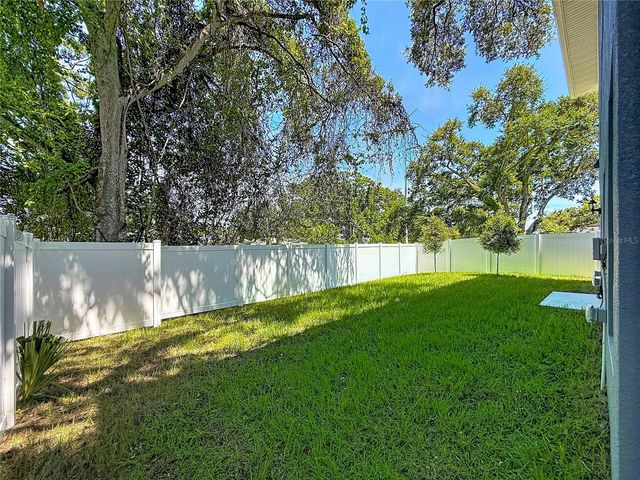 6481 28TH STREET N, St Petersburg, FL 33702