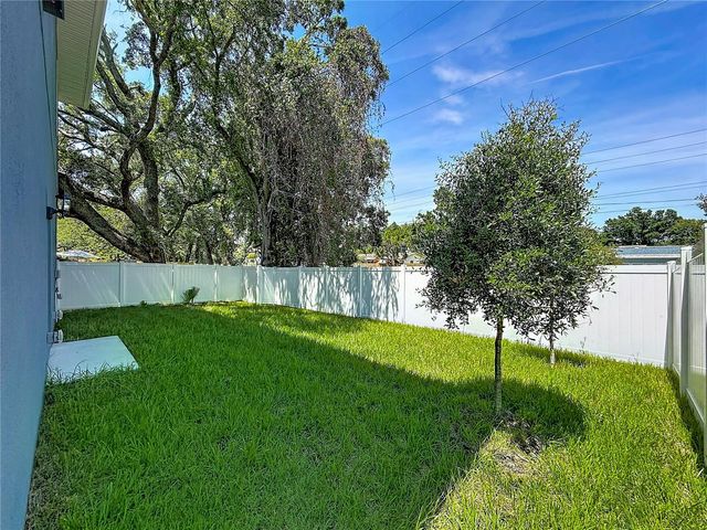 6481 28TH STREET N, St Petersburg, FL 33702