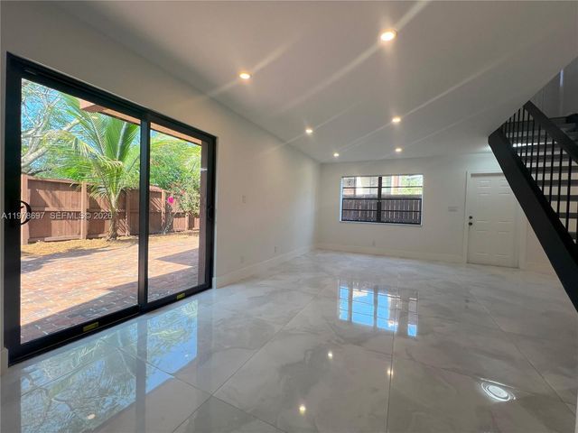 6435 SW 116th Pl H, Miami, FL 33173