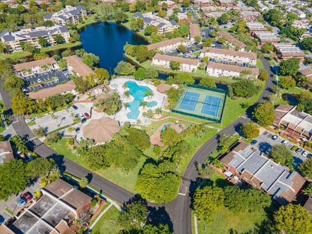 6435 SW 116th Pl H, Miami, FL 33173