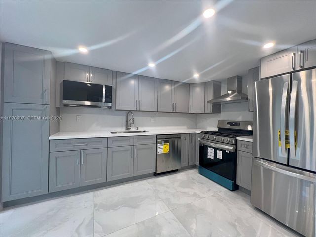 6435 SW 116th Pl H, Miami, FL 33173