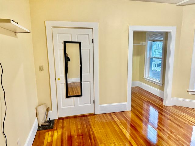 42 Essex 2, Saugus, MA 01906