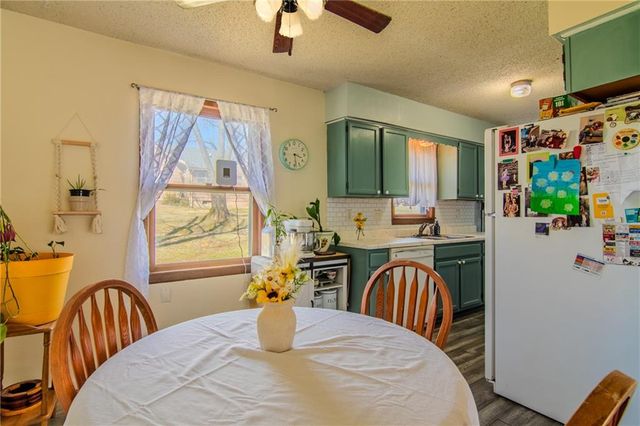 218 Crawford Drive, Clinton, MO 64735