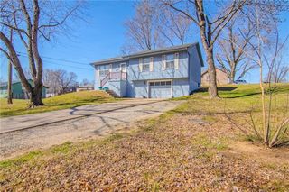 218 Crawford Drive, Clinton, MO 64735