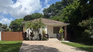 372 SW 2nd St -, Florida City, FL 33034